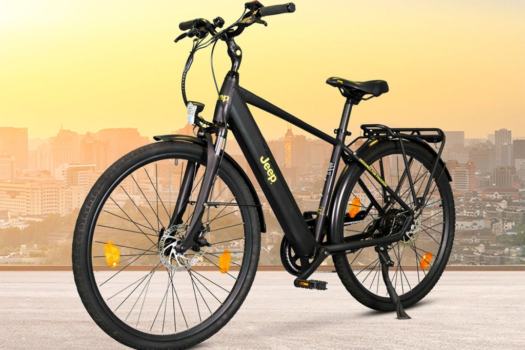 Trekking E-Bike TMR 7000 von Jeep