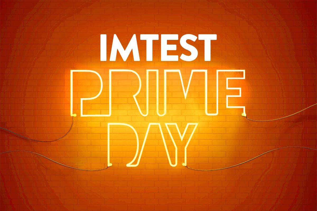 Das Wort IMTEST und Prime Day vor einem Orangen Hintergrund