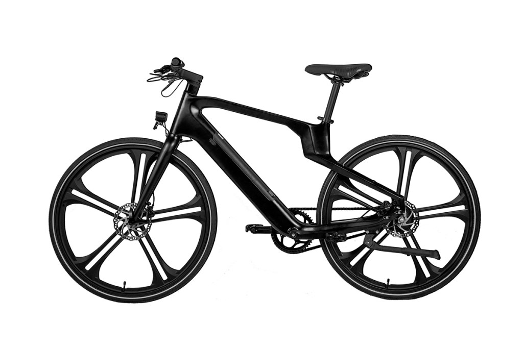 IO Emobility, E-Bike Blade One, Totale von der Seite