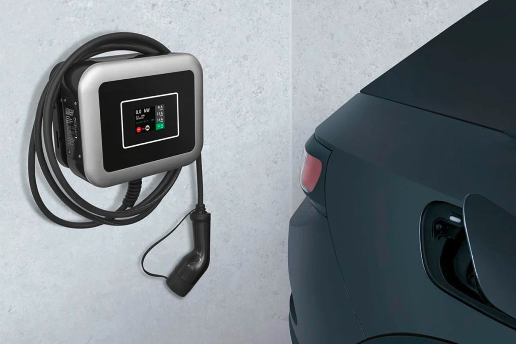 USWB 22 A1 Wallbox mit Kabel für Elektroautos von Lidl