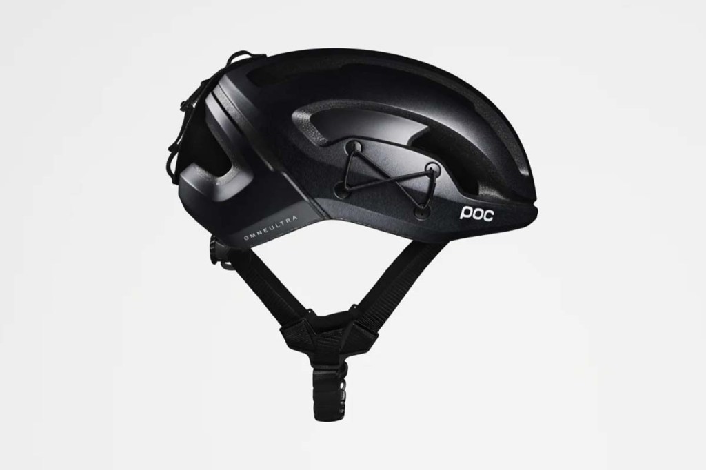 Productshot Fahrradhelm Omne Ultra von Poc