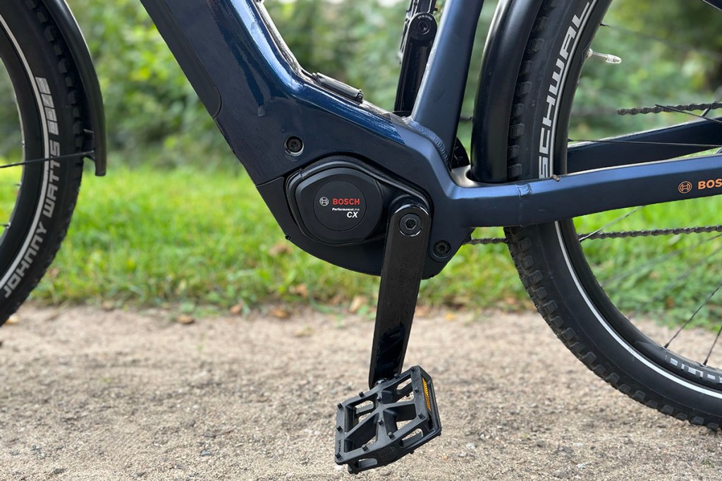 Detailbild Bosch Mittelmotor Performance Line CX Gen.5 an E-Bike.