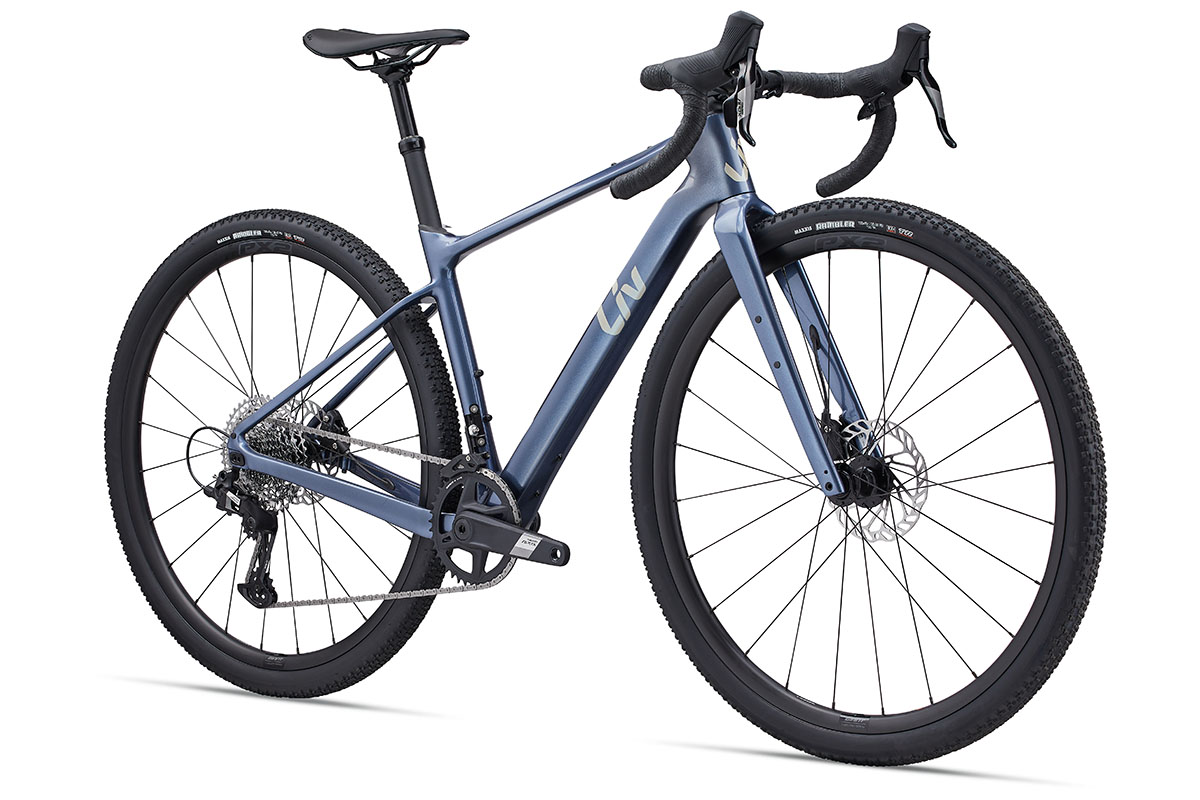 Blaues Gravelbike Liv Devote Advanced 1 M: im Profil vor weißem Hintergrund.