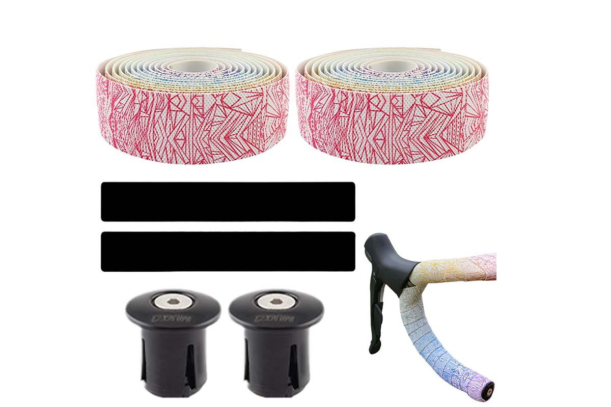 zwei Rollen Lenkerband mit Klebeband, Rohrabschlussenden un deinem Lenker auf weißem Grund